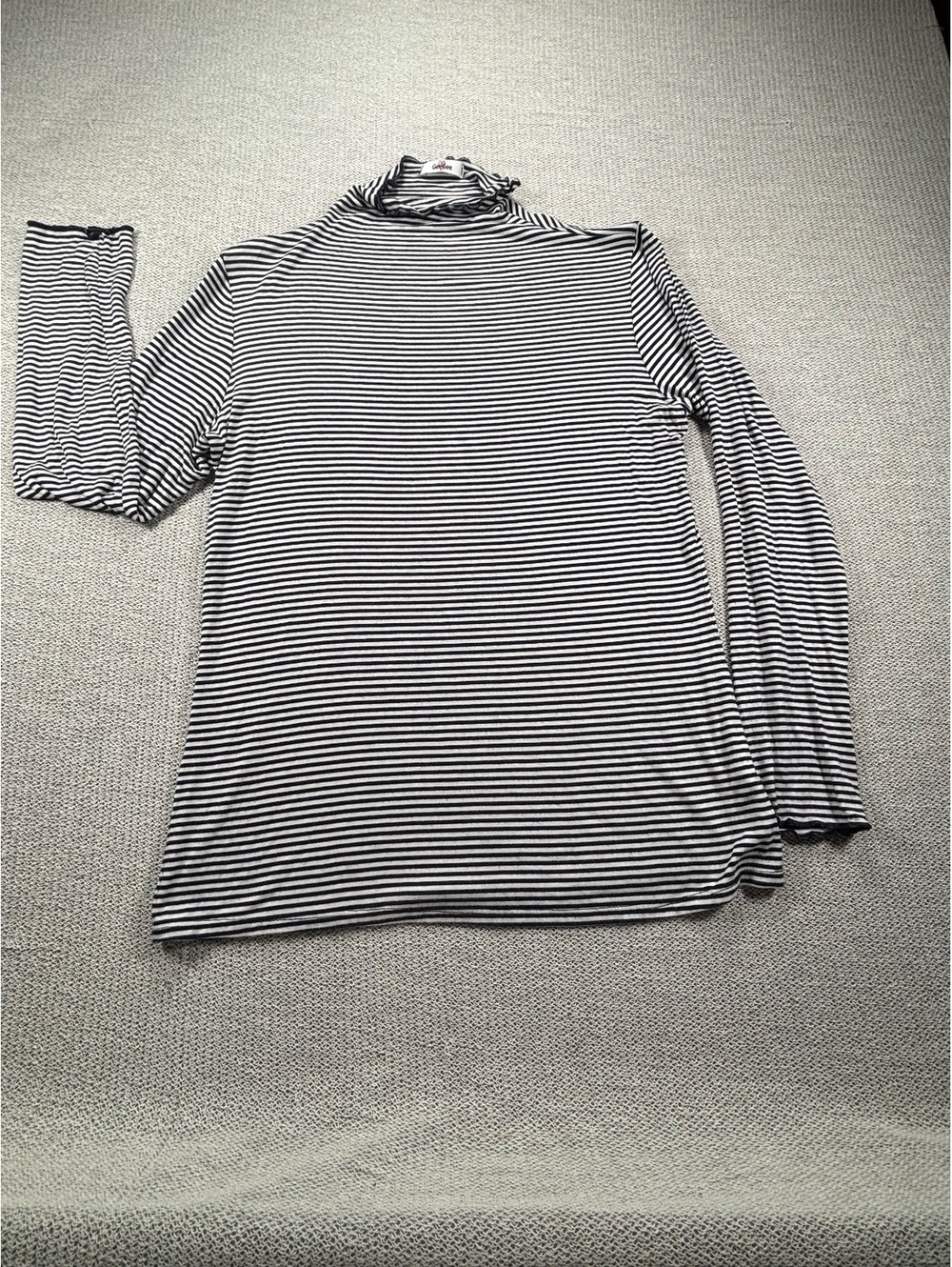 GeeGee Women's Black and White Striped Turtleneck Long Sleeve Shirt